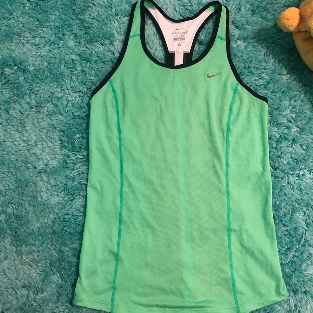 NIKE WOMEN’S RACERBACK TANK SIZE SMALL